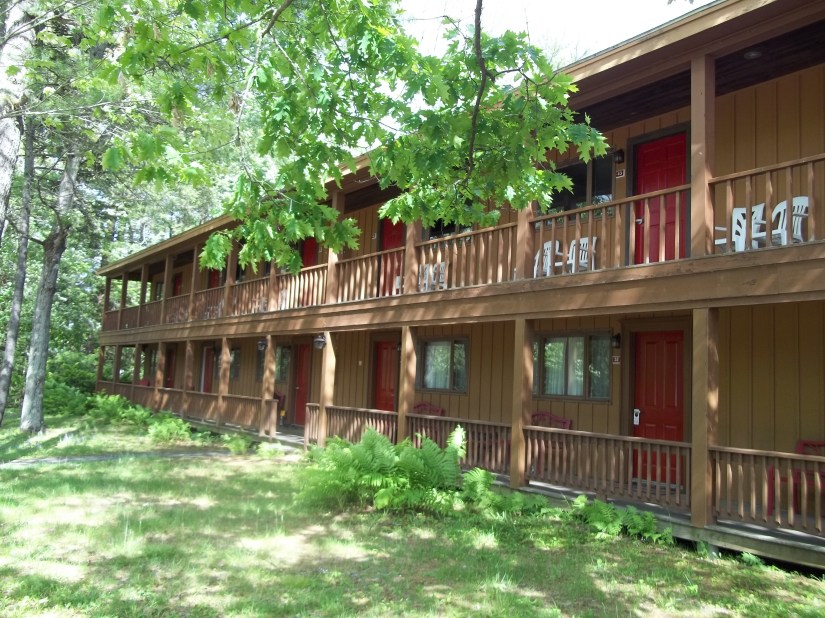 Motel Building at Wiscasset Woods Lodge in Midcoast Maine.